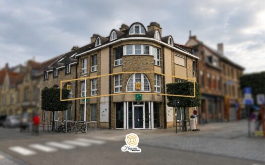 TE KOOP: Ruim hoekappartement in Nieuwpoort-Stad